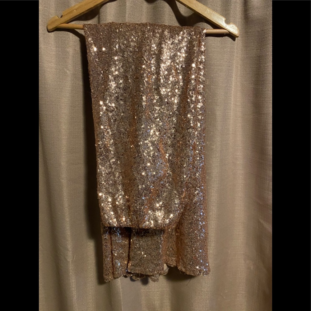Sparkling floor length skirt!